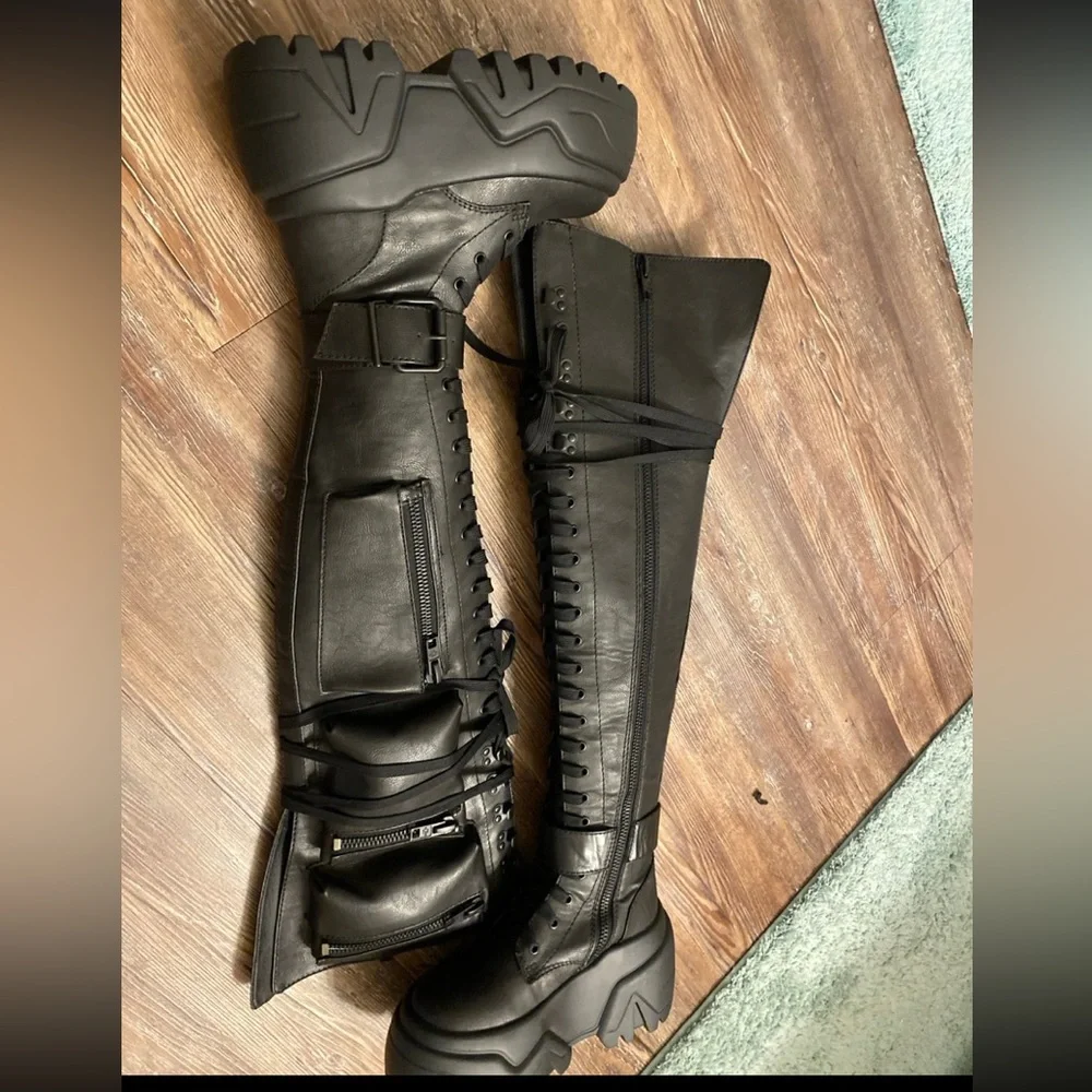 Platform Over-the-Knee Lace-Up Boots in Black